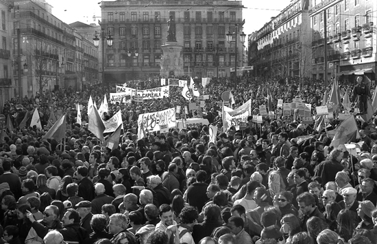 autor : João Varela                    