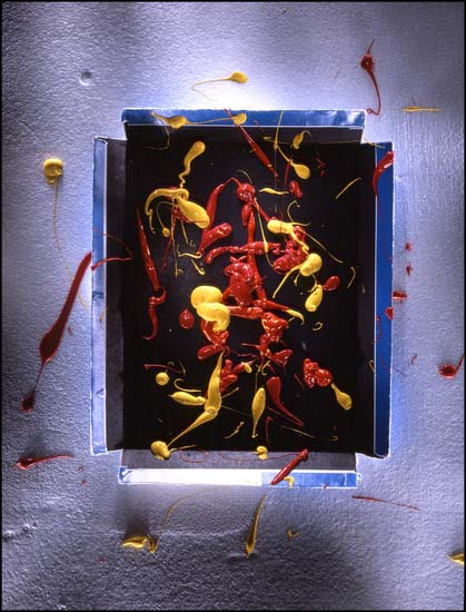 autor: Jeremy Webb
t&iacute;tulo: red/yellow paint