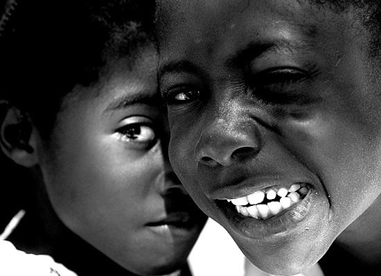 autor: José Silva Pinto
t&iacute;tulo: Os Manos...