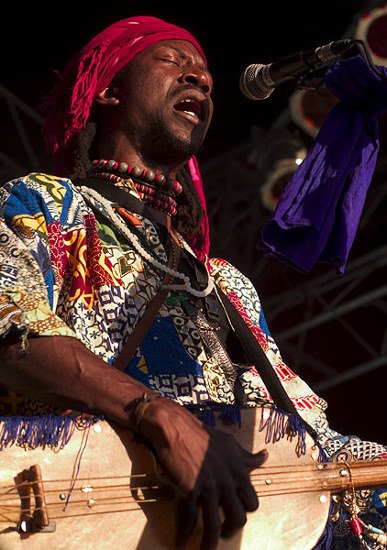 autor: Mário Pires
t&iacute;tulo: Nuru Kane