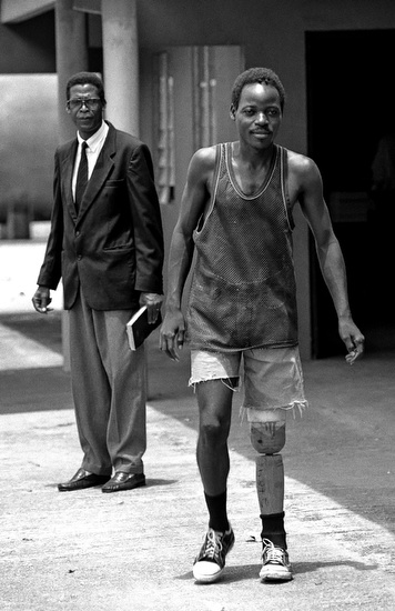 autor: Cláudio Versiani