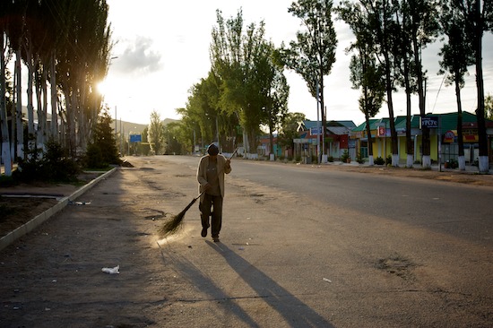 autor: Joost De Raeymaeker
t&iacute;tulo: Cholpon-Ata