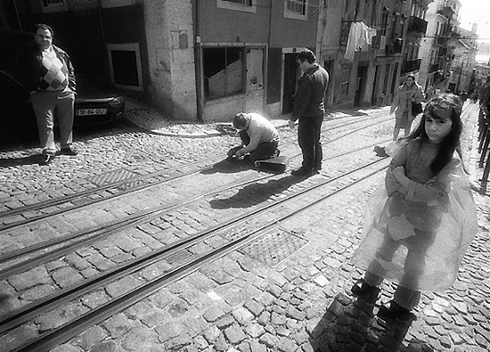 autor: Manuel Luís Cochofel
t&iacute;tulo: fixing the rails