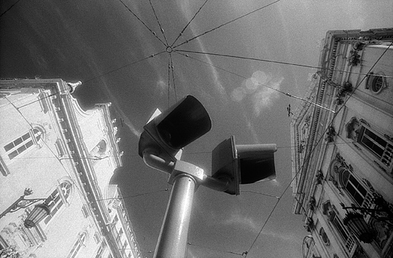 autor: Manuel Luís Cochofel
t&iacute;tulo: duas igrejas