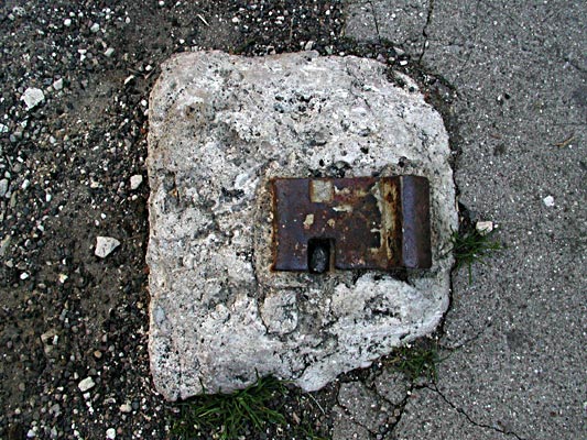 autor: Alain-Gilles Bastide
t&iacute;tulo: Une ferme dans la ville