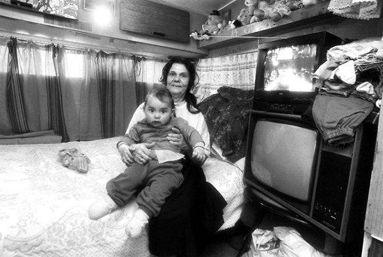 autor: José Gonçalves
t&iacute;tulo: Ambientes