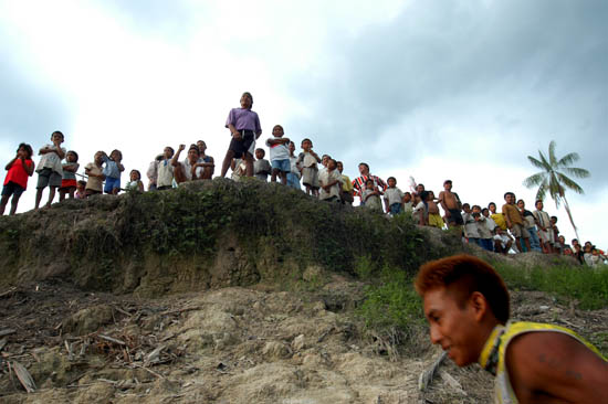 autor : Angelo Lucas                    