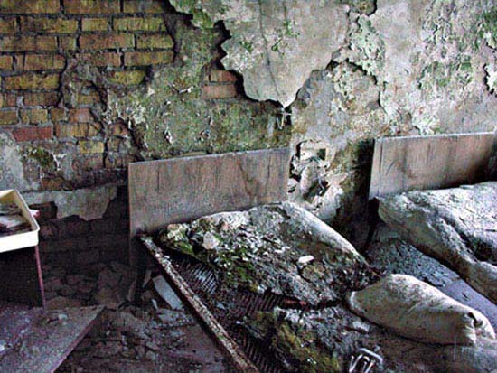 autor : Alain-Gilles Bastide                    