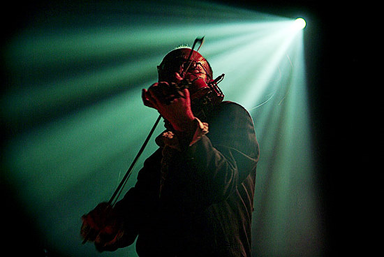 autor: Mário Pires
t&iacute;tulo: Vaguement la jungle