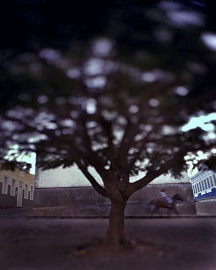 author : Cláudio Edinger                    