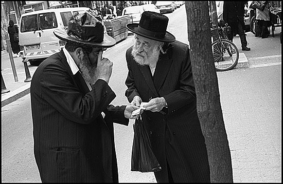 autor: Patrick Tombelle
t&iacute;tulo: Jewish orthodox neighbourhood of Me