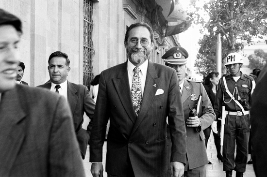 autor: Txomin  Txueka
t&iacute;tulo: BOLIVIA