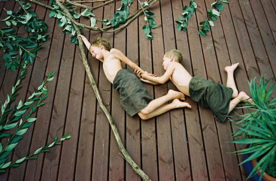 author : Jan Von Holleben                    title: The Tarzan and Jan