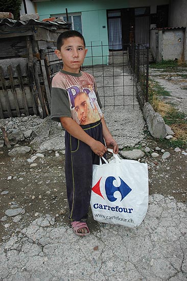 autor: Yves Rousselet
t&iacute;tulo: Enfant de la minorité rrom