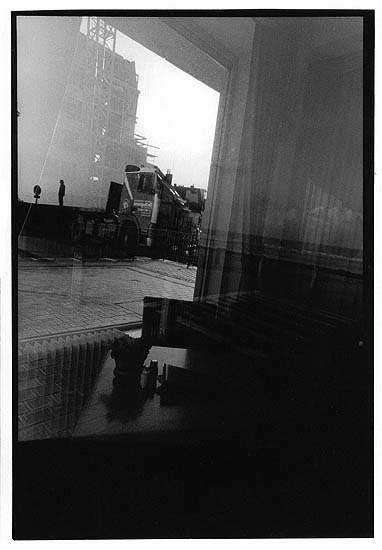 autor: Yves Rousselet
t&iacute;tulo: Construction d