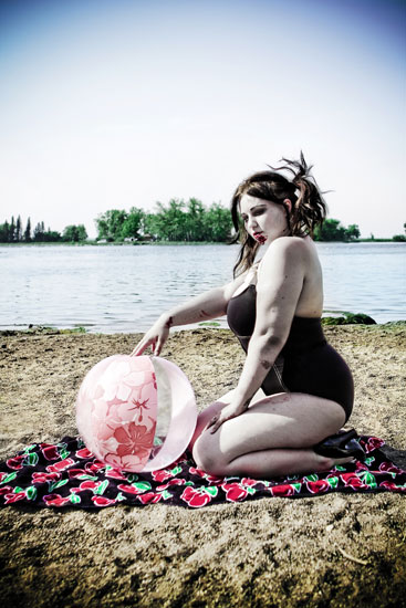 autor: Tanya Plonka
t&iacute;tulo: Karla | Zombie