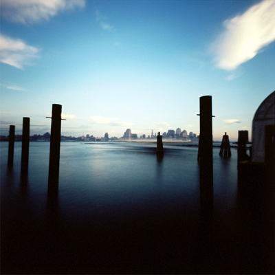 autor: john strazza
t&iacute;tulo: blue waters - hudson - hoboken - 03