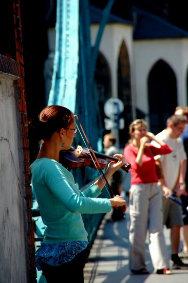 author: João Varela