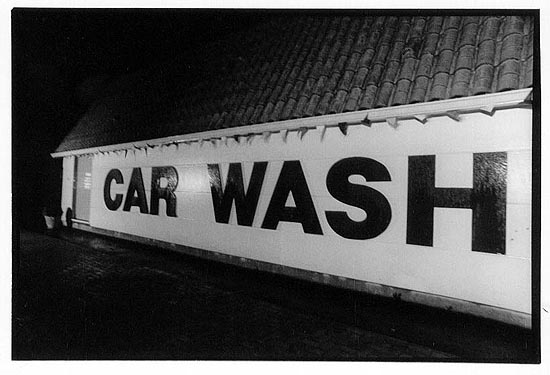 autor: Yves Rousselet
t&iacute;tulo: le car wash sous la pluie
