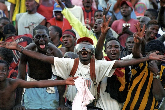 autor: Cláudio Versiani