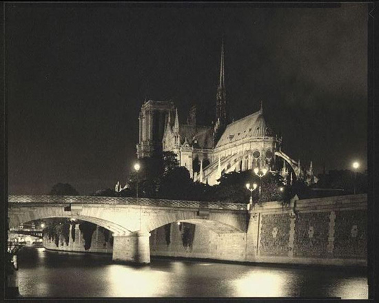 autor: Gary Auerbach
t&iacute;tulo: Notre Dame