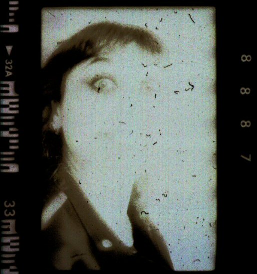 autor: Edgar Keats
t&iacute;tulo: spooky