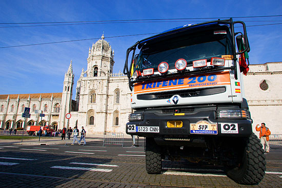 author : Joost De Raeymaeker                    