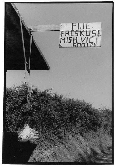 autor: Yves Rousselet
t&iacute;tulo: Boucherie sur le bord d