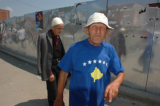 auteur : Yves Rousselet                    titre: Un habitant fier d