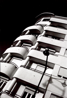 autor: João Varela
t&iacute;tulo: À tarde a luz oblíqua