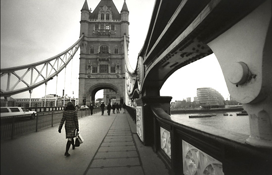 author : Manuel Luís Cochofel                    