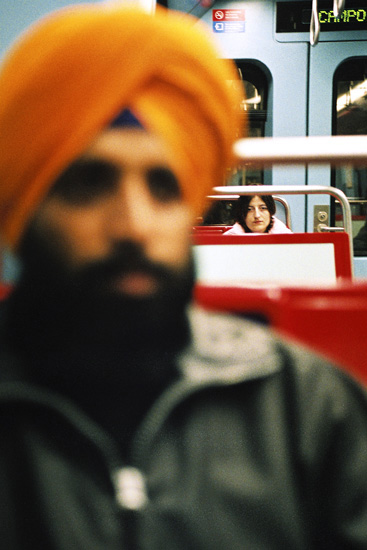 auteur : Rui Mira                    titre: Singh, no metro de Lisboa