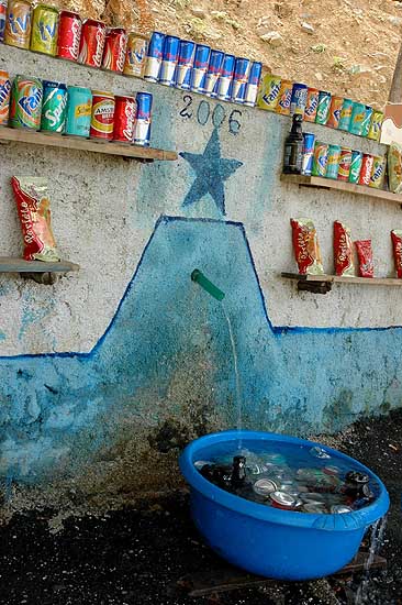 autor: Yves Rousselet
t&iacute;tulo: Ētal de boissons rafraichies à l