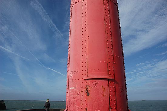 autor: Yves Rousselet
t&iacute;tulo: Au bout ... tout au bout du môle