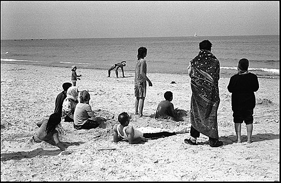 autor: Patrick Tombelle
t&iacute;tulo: On a beach in Tel Aviv