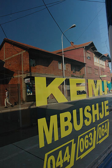 autor: Yves Rousselet
t&iacute;tulo: La ville s