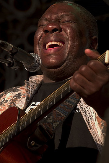 autor: Mário Pires
t&iacute;tulo: Vusi