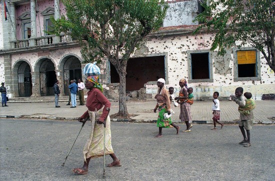 autor: Cláudio Versiani